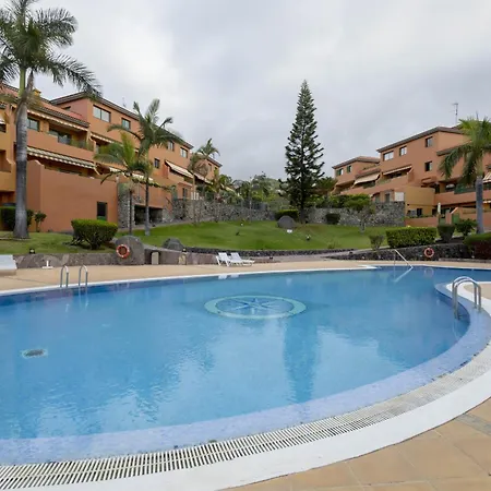 아파트 Vivienda Con Piscina En